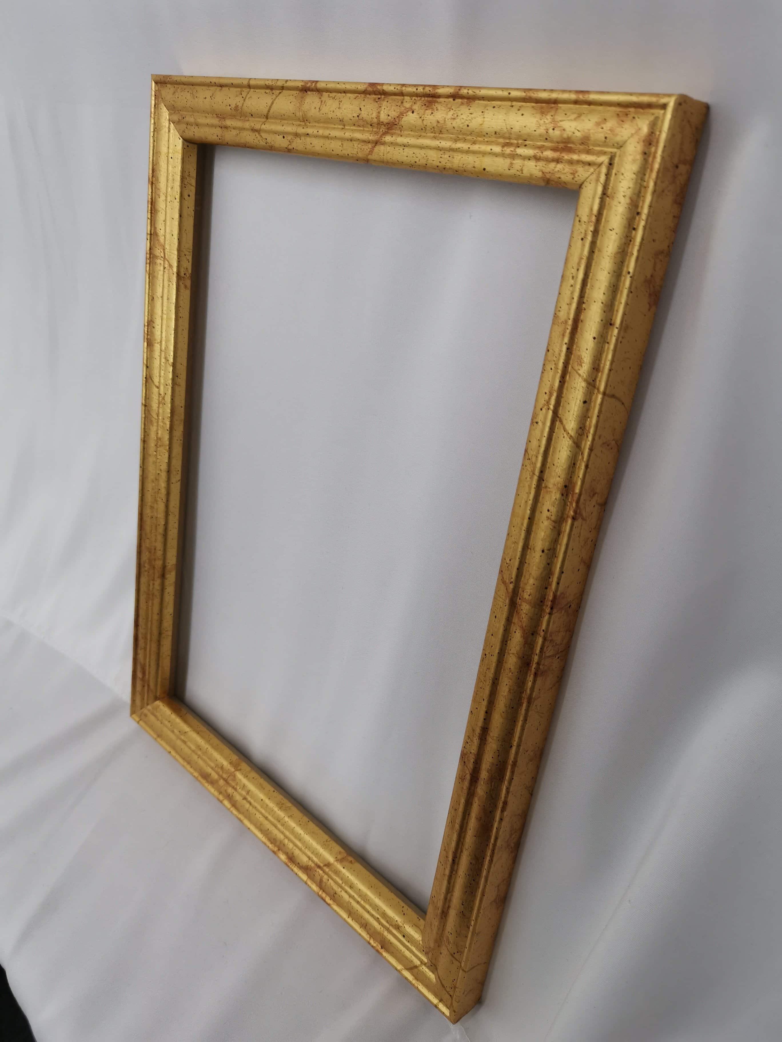 Classic Gold Flake Picture Frames 